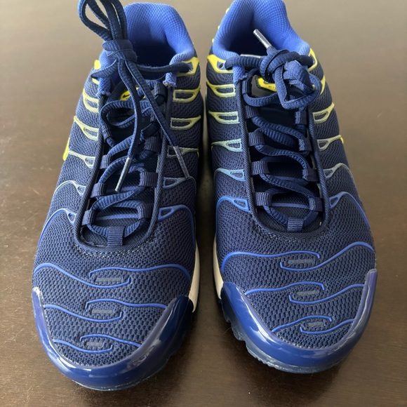 💙 2016 Nike Air Max Plus TN Binary Blue Yellow Neon GS Size 7 Men’s Wmns 8.5 💙 - Picture 3 of 13